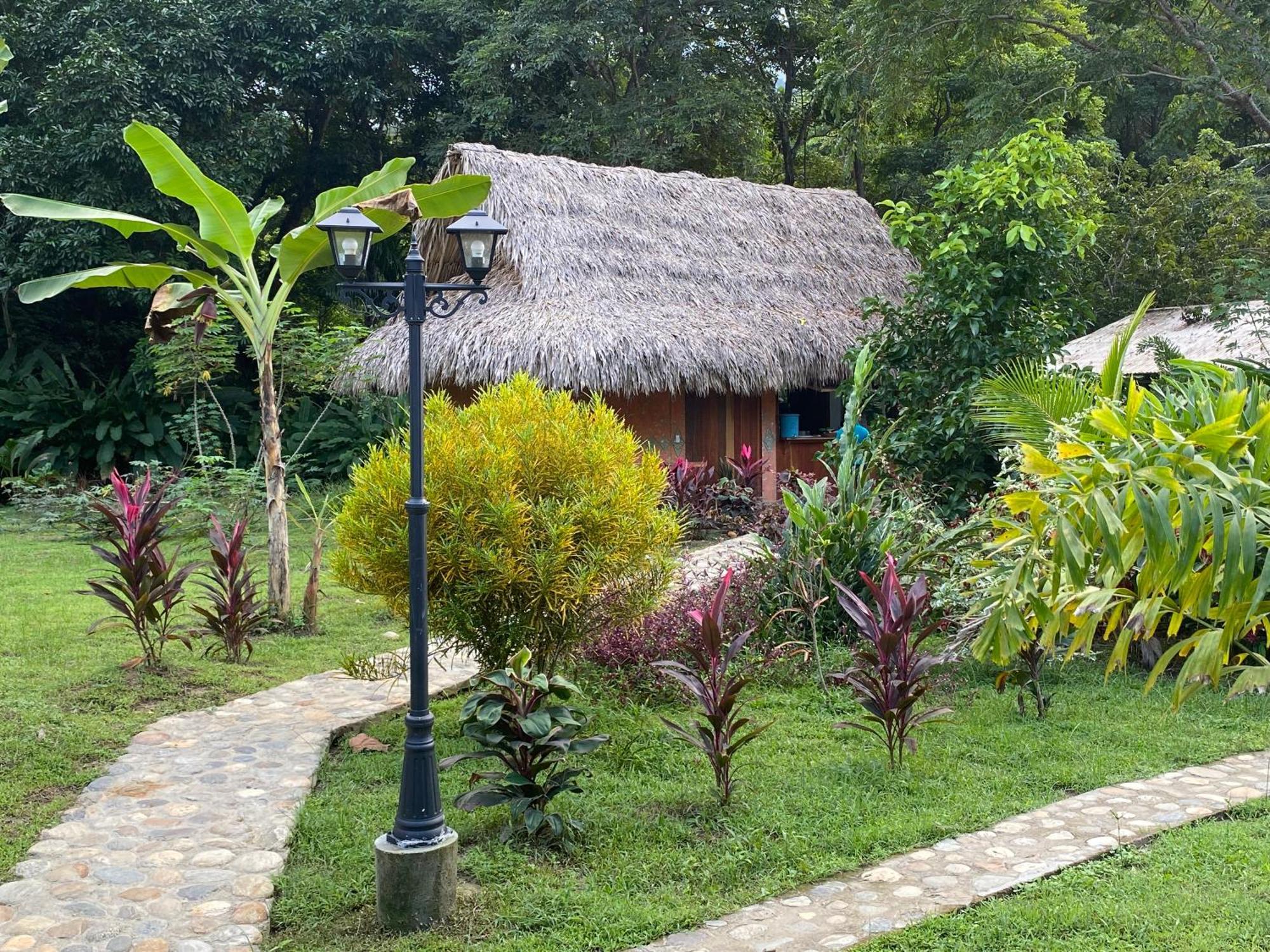 Salvia Madre Hotel Guachaca Bagian luar foto